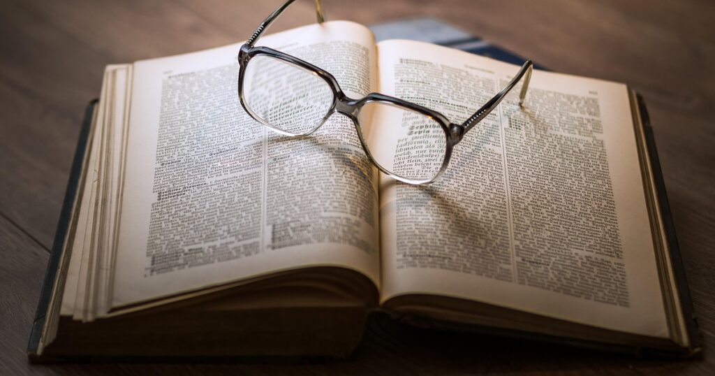 IELTS Cue Card on "The Book"